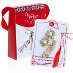 Broșă Mărțișor Gentuță - Floricele Aurii Stilizate