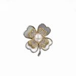 Broșă Pin Premium White Plated Palladium - Trifoi cu Perlă - imagine 2